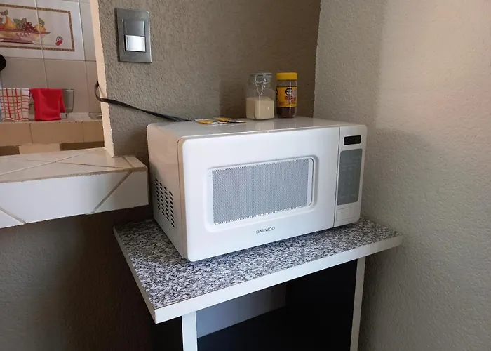 Nice Apartamento. 5 Minutos Del Aeropuerto.